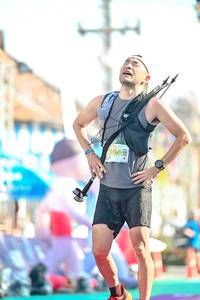 BIB: 900
                            <button type="button" onclick="openModal(24886433)" class="btn btn-primary btn-sm float-right btn-popup" data-toggle="modal" data-target=".modal-high-quality">
                        <i class="fas fa-shopping-cart"></i> Add to Cart
                    </button>
                                            <button type="button" onclick="isThisMe(24886433, true)" class="btn btn-success btn-sm float-right btn-popup btn-isme hidden" data-toggle="tooltip" data-placement="bottom" title="นี่คือรูปของคุณใช่ไหม คลิกที่นี่เพื่อเอาเข้าอัลบั้ม">
                        <i class="fas fa-plus"></i> Add to album
                    </button>
                    <button type="button" onclick="isThisMe(24886433, false)" class="btn btn-warning btn-sm float-right btn-popup btn-isnotme hidden">
                        <i class="fas fa-ban"></i> Remove from album
                    </button>